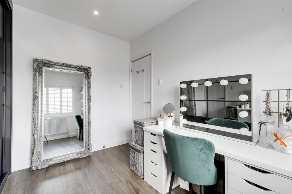 Ravenswood Road, Arnold, Nottinghamshire, NG5 7FR