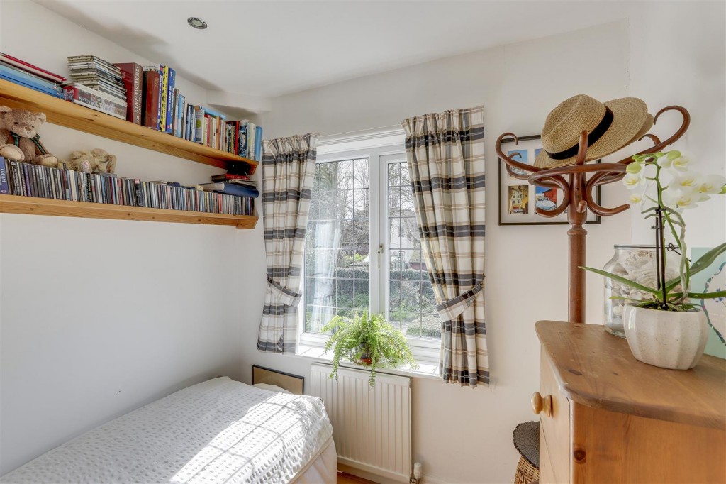 Whyburn Lane, Hucknall, Nottinghamshire, NG15 6QN
