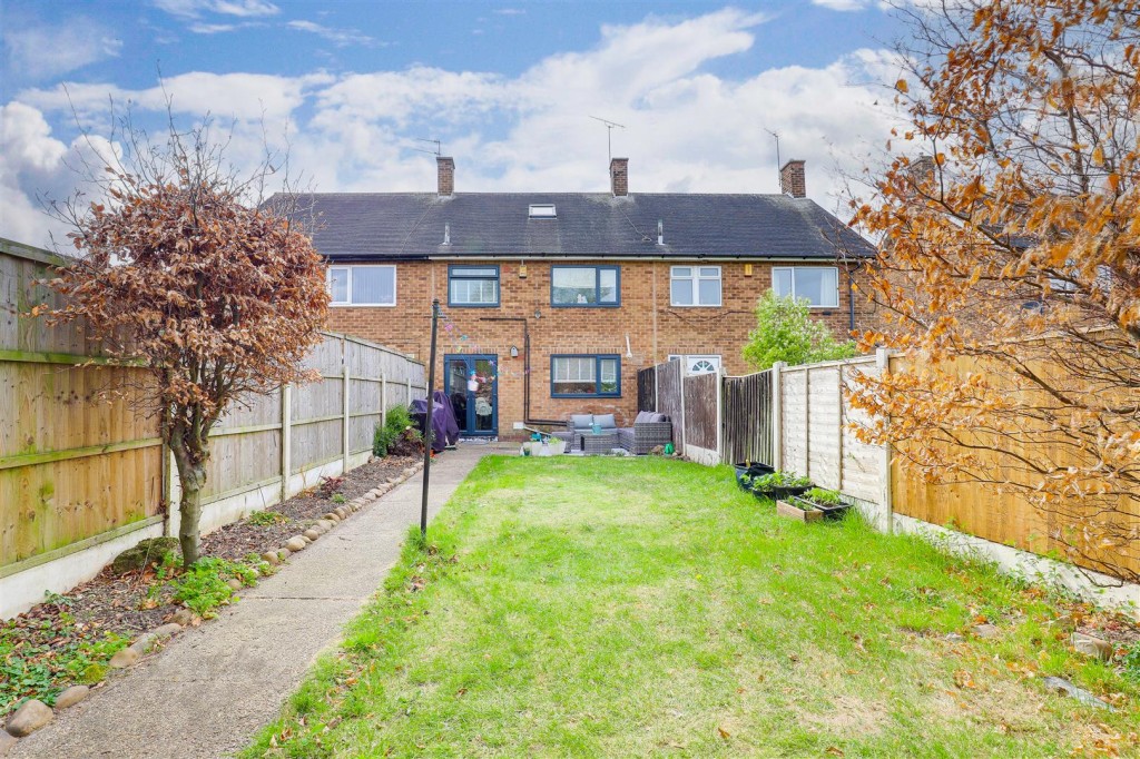 Goathland Close, Bestwood Park, Nottinghamshire, NG5 5GH