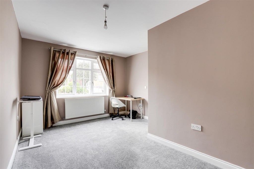 Baker Avenue, Arnold, Nottinghamshire, NG5 8FU