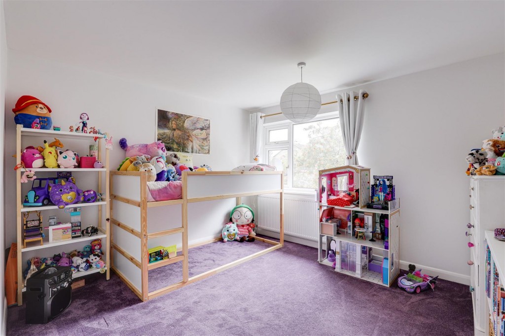 Calderdale Drive, Long Eaton, Derbyshire, NG10 3PP