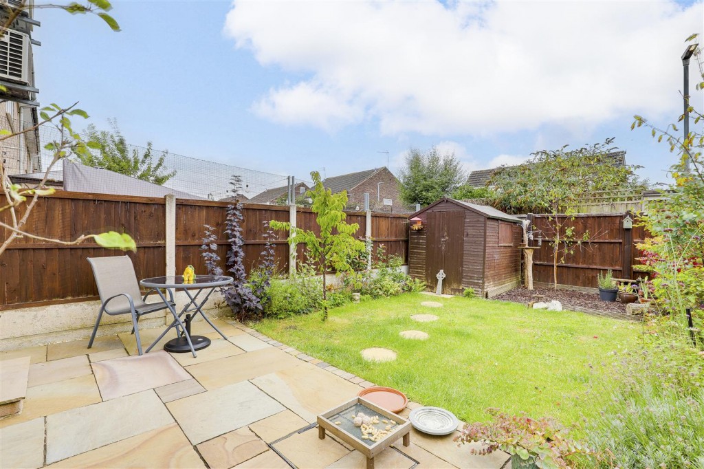 Calderdale Drive, Long Eaton, Derbyshire, NG10 3PP