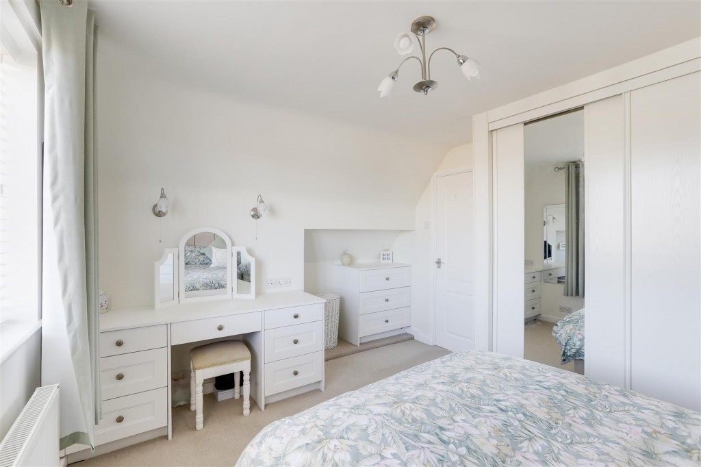 Conway Gardens, Arnold, Nottinghamshire, NG5 6LR