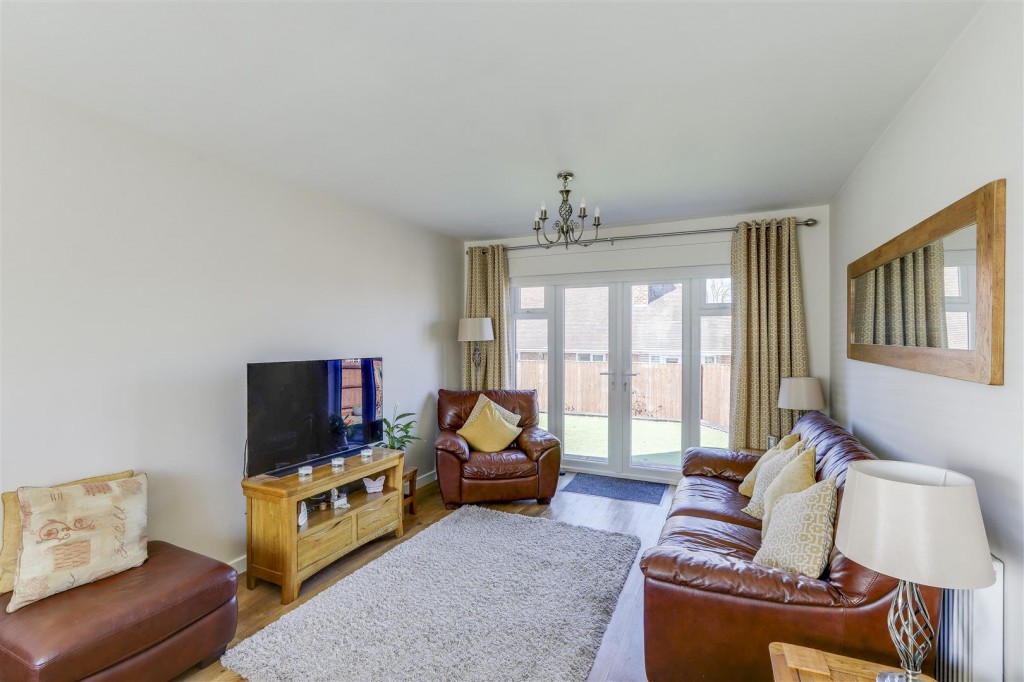 Conway Gardens, Arnold, Nottinghamshire, NG5 6LR