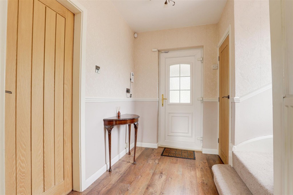 Valley Road, West Bridgford, Nottinghamshire, NG2 6HQ