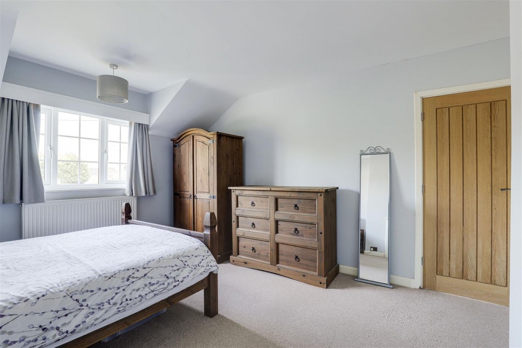 Valley Road, West Bridgford, Nottinghamshire, NG2 6HQ