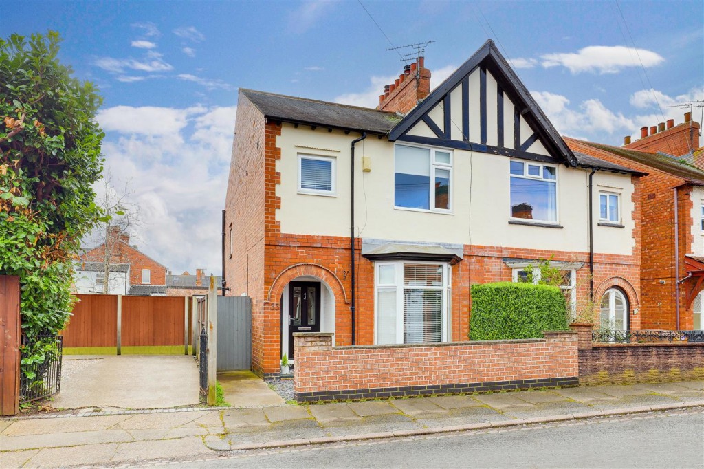Upper Wellington Street, Long Eaton, Derbyshire NG10 4NH