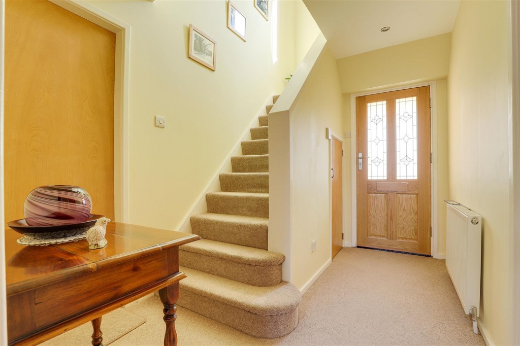 Cromwell Road, Beeston, Nottinghamshire, NG9 1DE