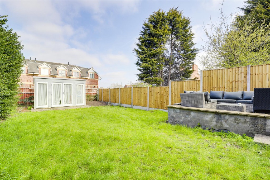 Ford Street, New Basford, Nottinghamshire, NG7 7BD