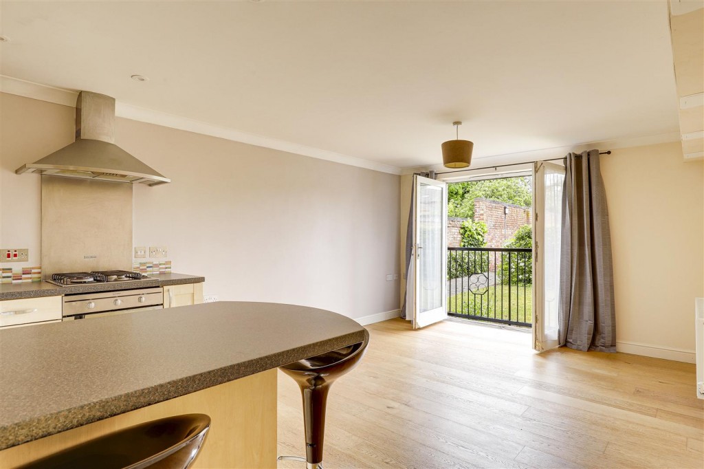 Seymour Road, West Bridgford, Nottinghamshire, NG2 5EG
