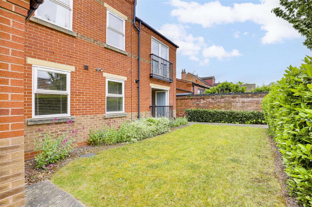Seymour Road, West Bridgford, Nottinghamshire, NG2 5EG