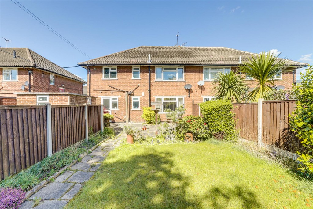 Kedleston Close, Long Eaton, Derbyshire, NG10 3DR