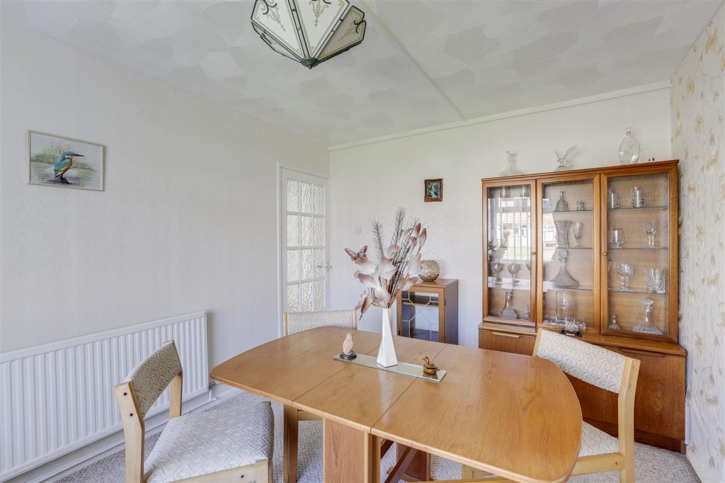 Kedleston Close, Long Eaton, Derbyshire, NG10 3DR