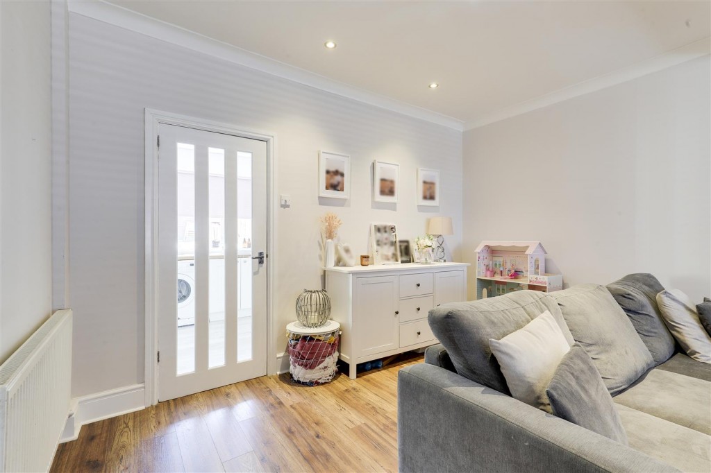Norbett Road, Arnold, Nottiinghamshire, NG5 8EB