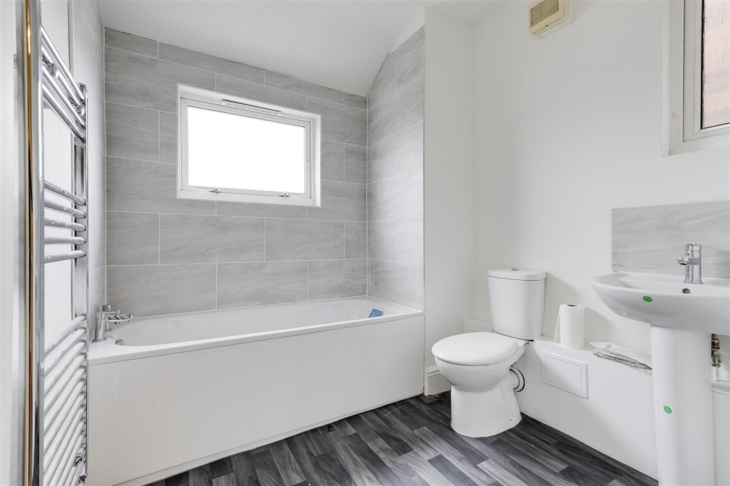 Hungerhill Road, St. Anns, Nottinghamshire, NG3 3LL
