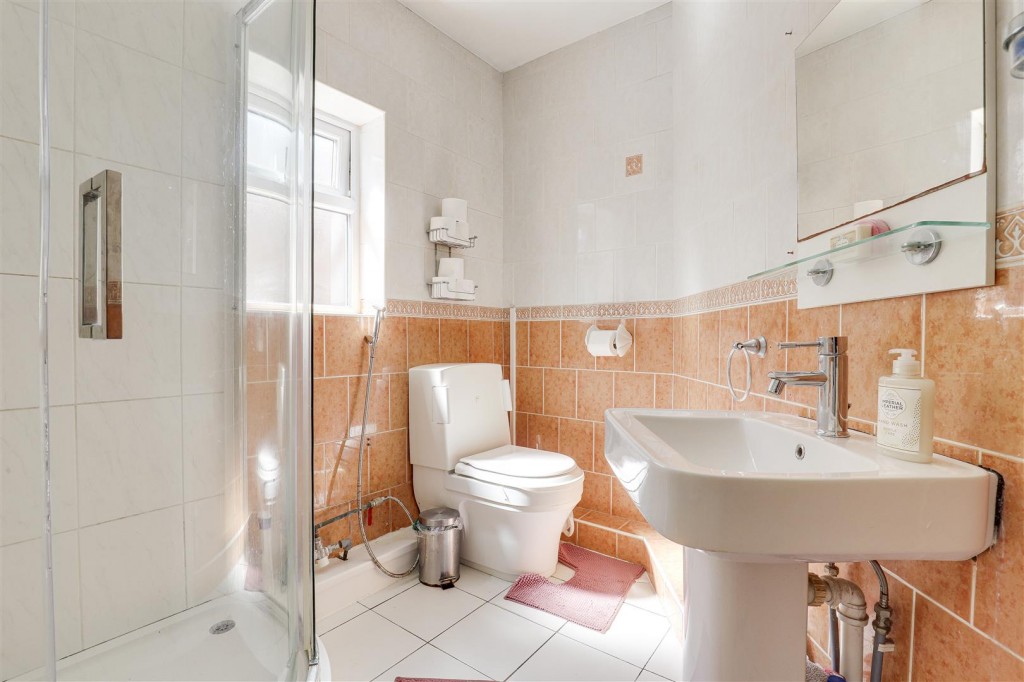 Roseleigh Avenue, Mapperley, Nottinghamshire, NG3 6FH