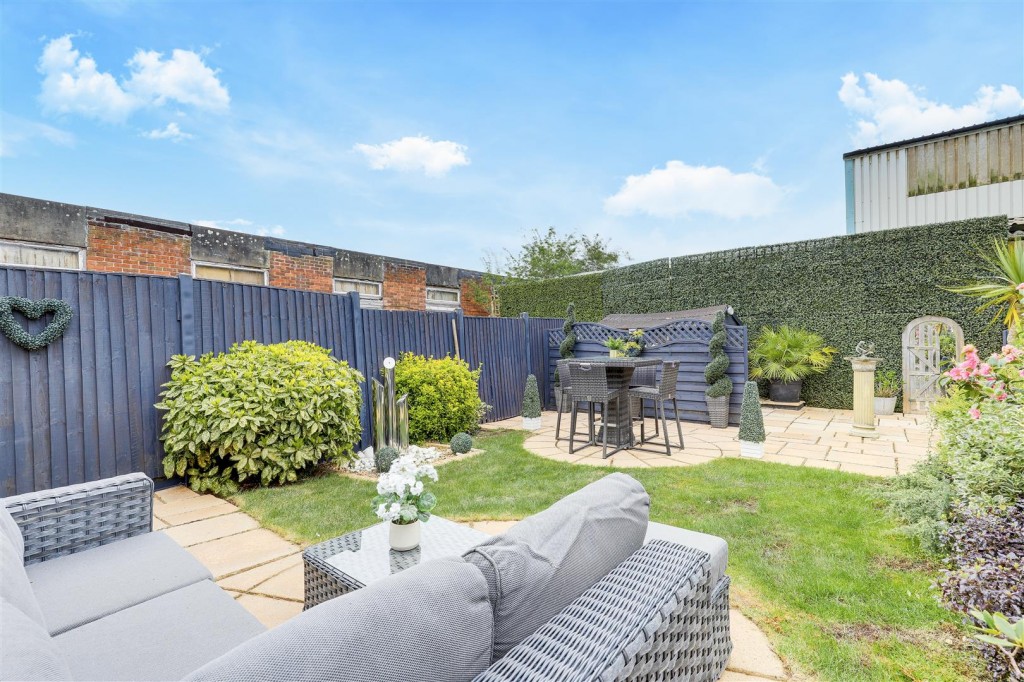 Stratford Close, Colwick, Nottinghamshire, NG4 2DL