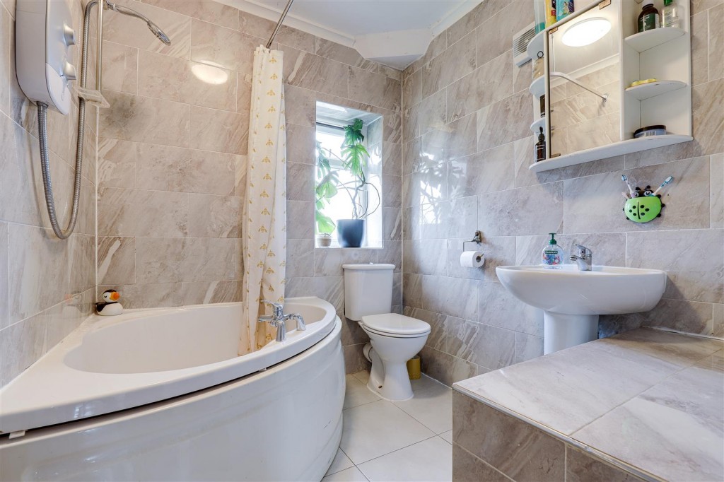 Padstow Road, Bestwood, Nottinghamshire, NG5 5GH