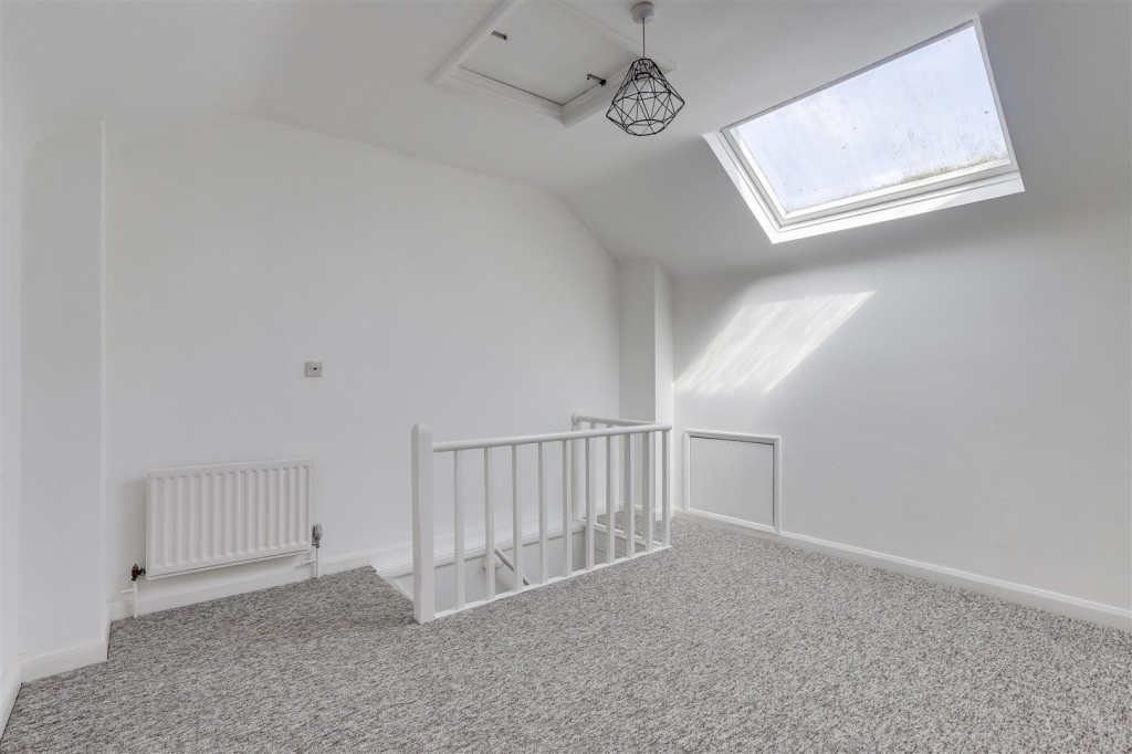 Whitemoor Road, Basford, Nottinghamshire, NG6 0HJ