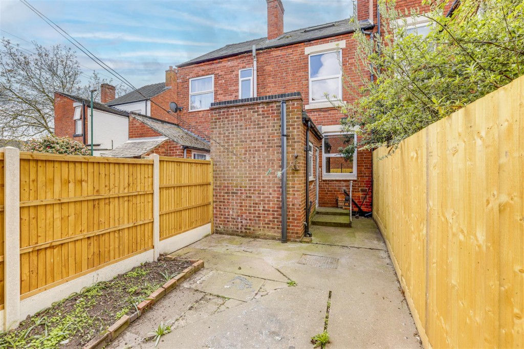 Whitemoor Road, Basford, Nottinghamshire, NG6 0HJ