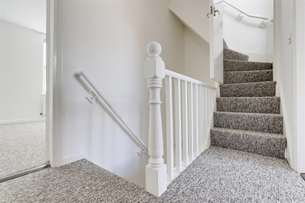 Whitemoor Road, Basford, Nottinghamshire, NG6 0HJ