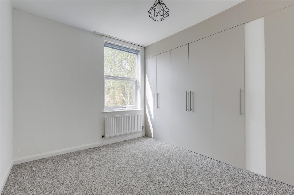 Whitemoor Road, Basford, Nottinghamshire, NG6 0HJ