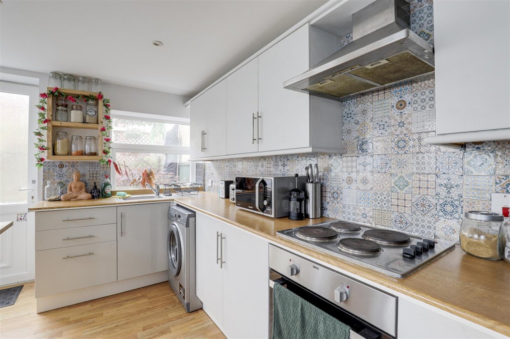 Titchfield Terrace, Hucknall, Nottinghamshire, NG15 7HL
