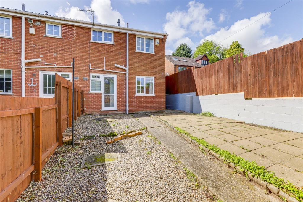 Dellwood Close, Carlton, Nottingham, NG4 3SL