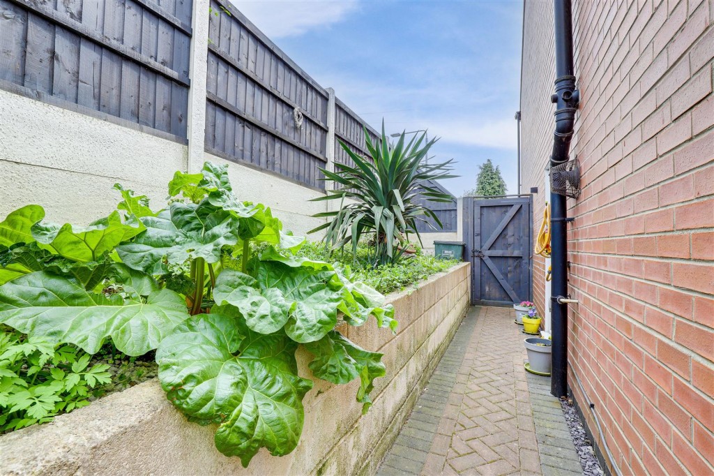 Marshall Road, Mapperley, Nottinghamshire, NG3 6HS