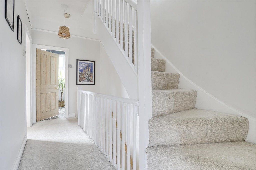 Bennett Street, Mapperley, Nottinghamshire, NG3 5GP