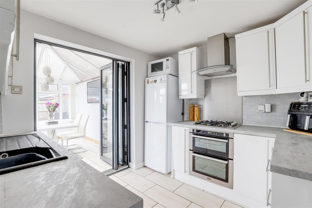 Lynden Avenue, Long Eaton, Derbyshire, NG10 1AB