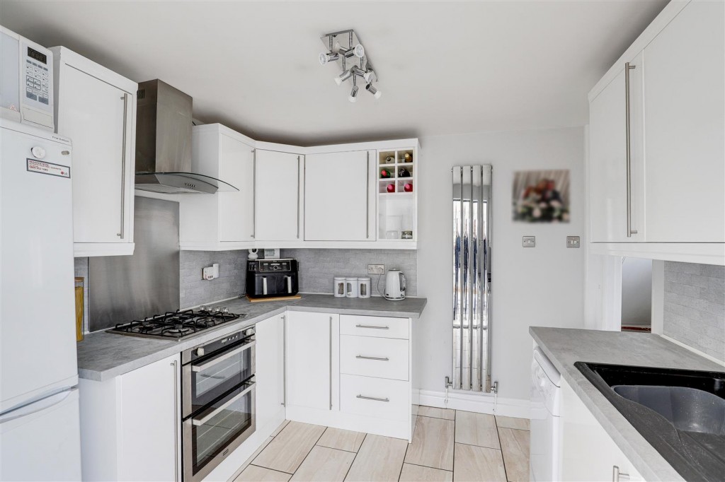 Lynden Avenue, Long Eaton, Derbyshire, NG10 1AB
