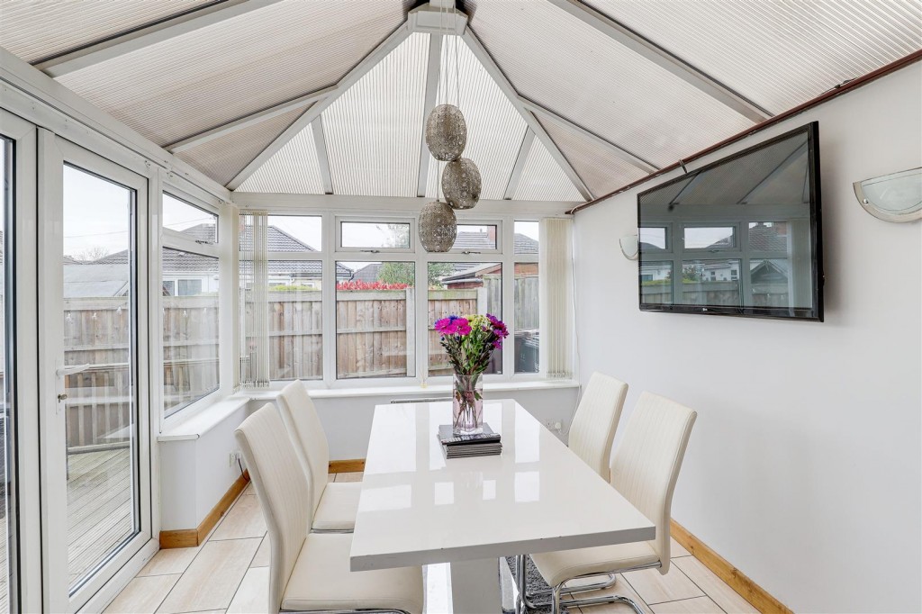 Lynden Avenue, Long Eaton, Derbyshire, NG10 1AB