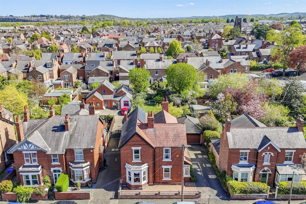 Trowell Grove, Long Eaton, Derbyshire, NG10 4AZ