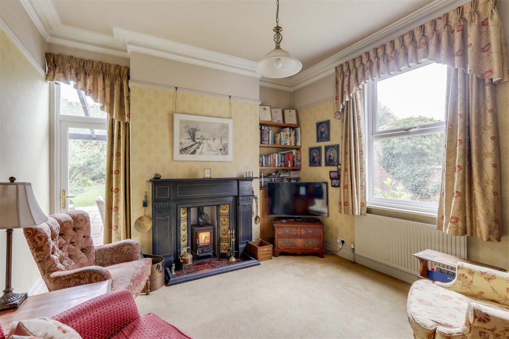 Trowell Grove, Long Eaton, Derbyshire, NG10 4AZ