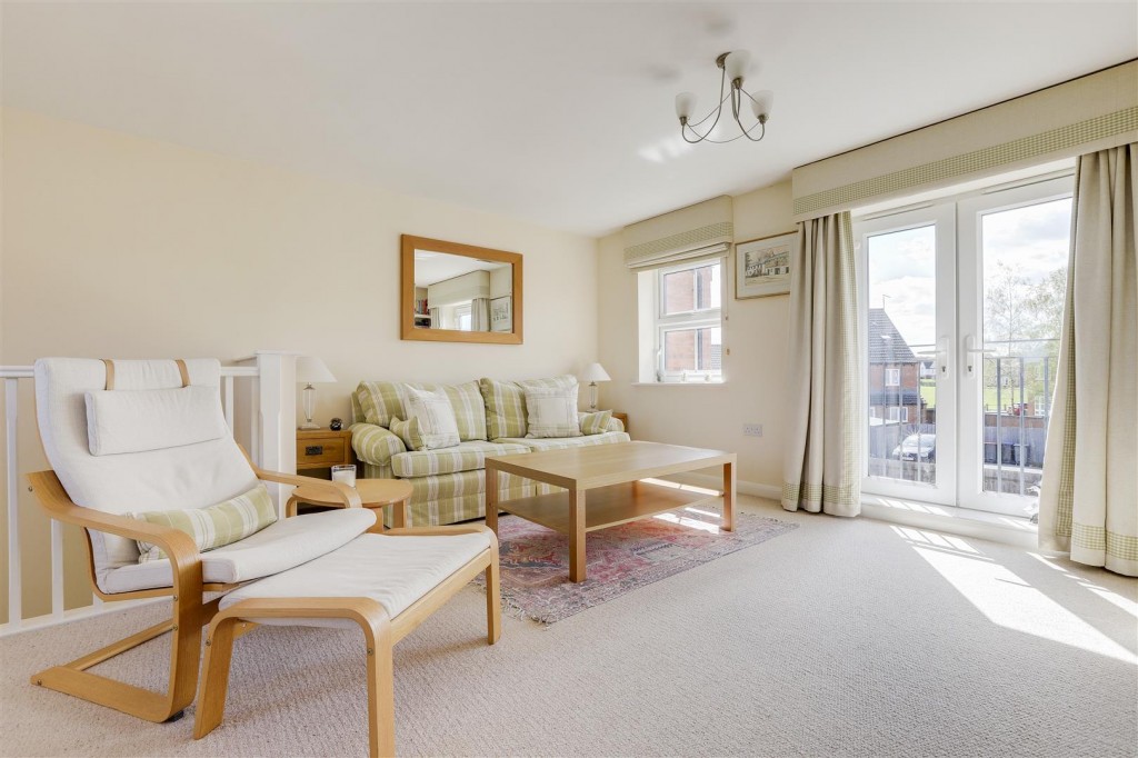 Red Kite Close, Hucknall, Nottinghamshire, NG15 8HE