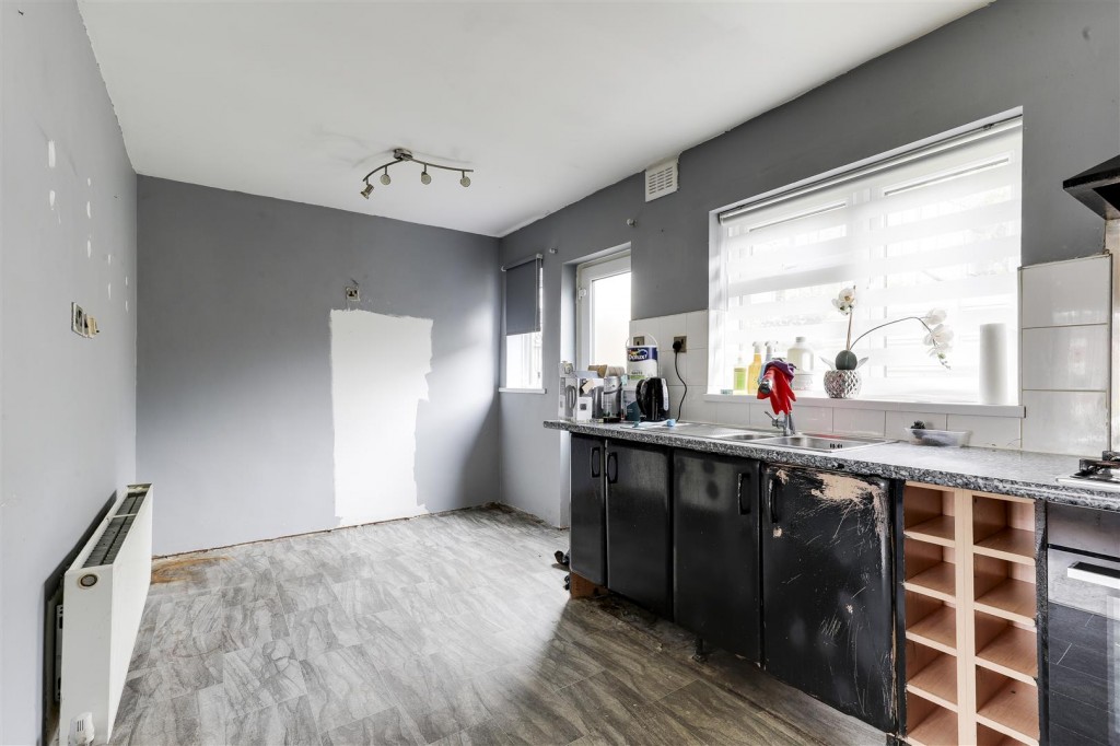 Carnwood Road, Bestwood, Nottinghamshire, NG5 5HW