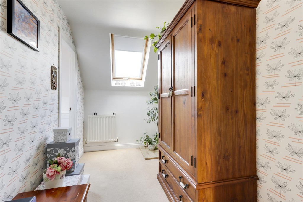 Worthy Row, Bestwoood, Nottinghamshire, NG5 5XD