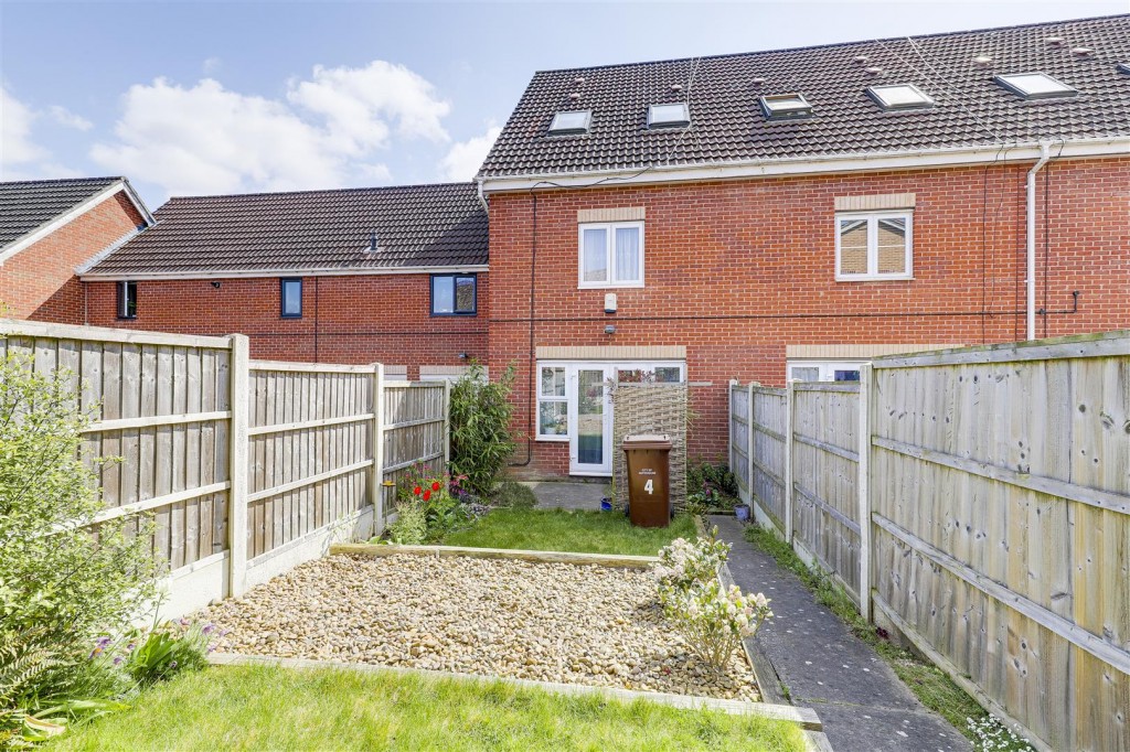 Worthy Row, Bestwoood, Nottinghamshire, NG5 5XD