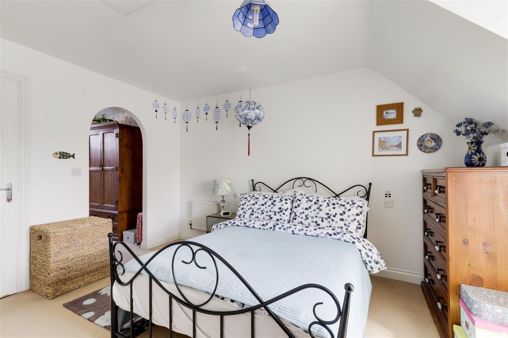 Worthy Row, Bestwoood, Nottinghamshire, NG5 5XD