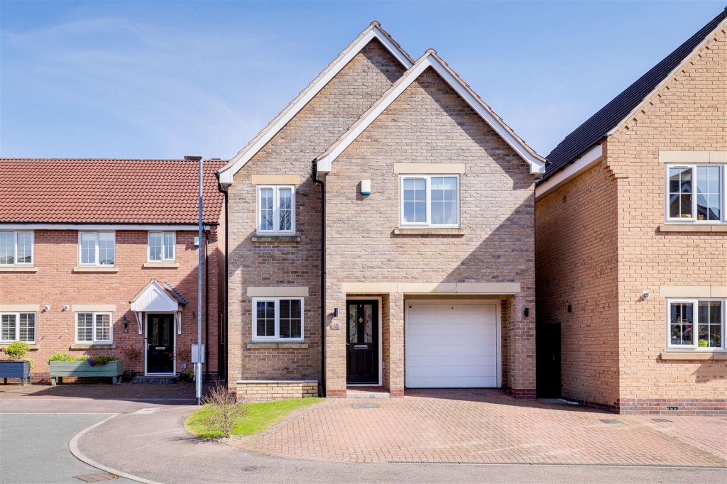 Clovelly Drive, Mapperley, Nottinghamshire, NG3 5NJ