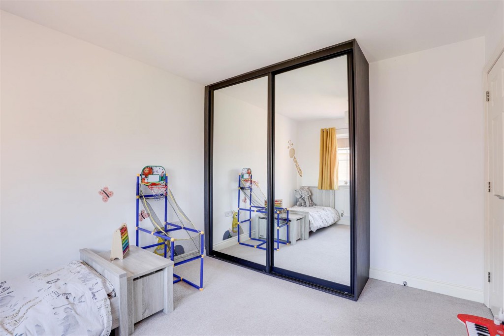 Clovelly Drive, Mapperley, Nottinghamshire, NG3 5NJ