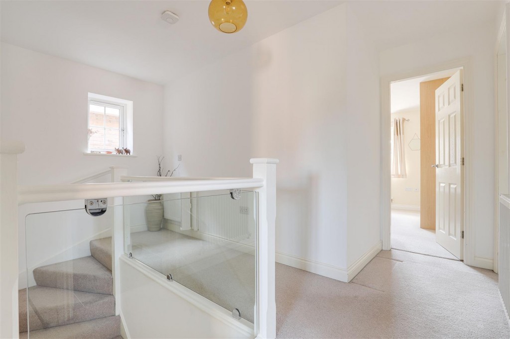 Clovelly Drive, Mapperley, Nottinghamshire, NG3 5NJ