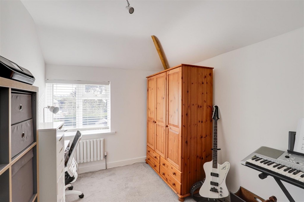 Victor Crescent, Sandiacre, Nottinghamshire, NG10 5JS
