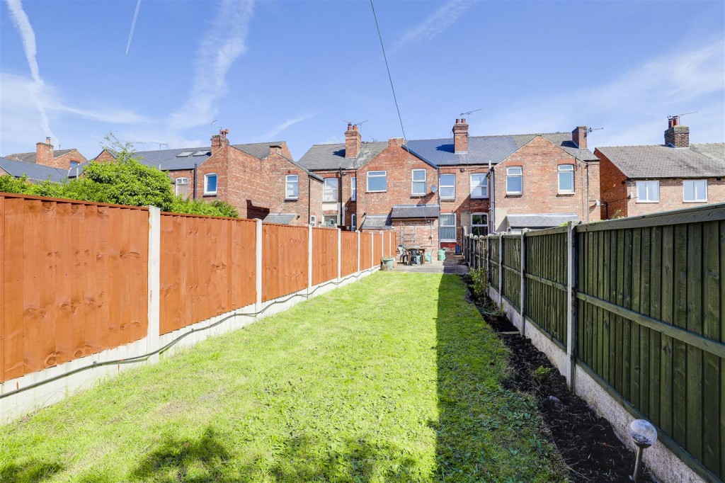 Furlong Avenue, Arnold, Nottingham, NG5 7AR