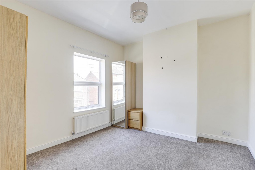 Furlong Avenue, Arnold, Nottingham, NG5 7AR