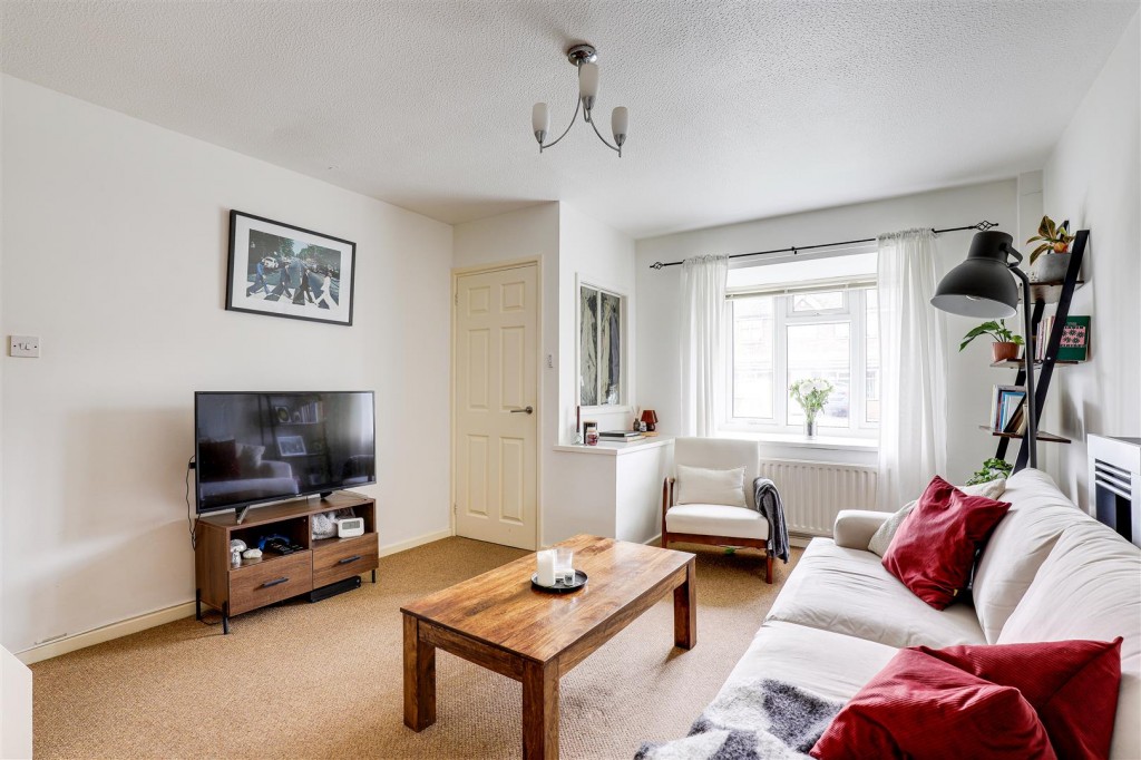 Fircroft Drive, Hucknall, Nottinghamshire, NG15 6RW
