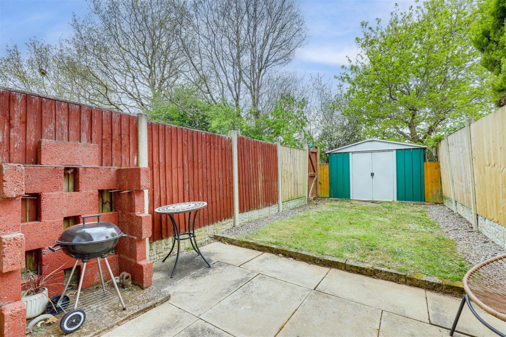 Fircroft Drive, Hucknall, Nottinghamshire, NG15 6RW