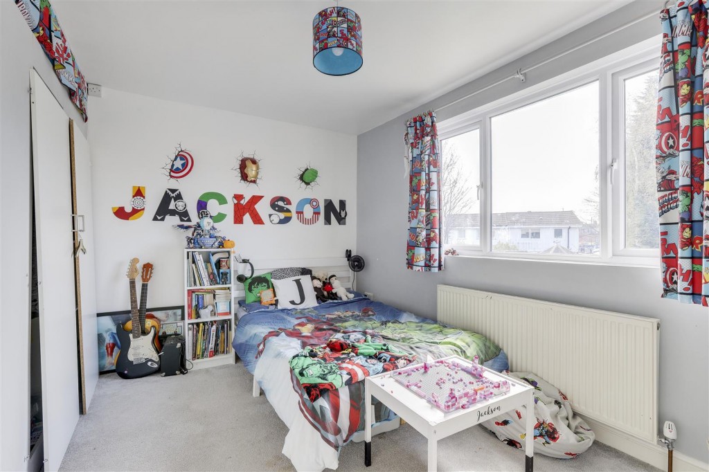 Hoylake Crescent, Broxtowe, Nottinghamshire, NG8 4PX