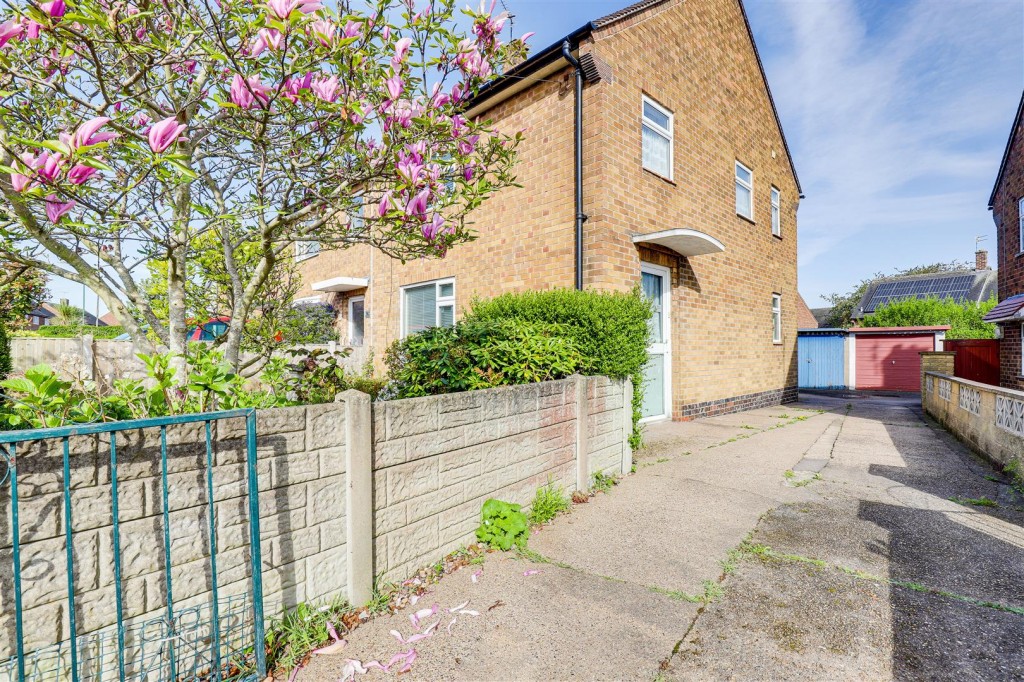 Stevenholme Crescent, Bestwood, Nottinghamshire, NG5 5JP